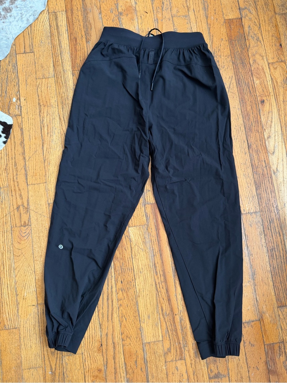 lululemon athletica Joggers - Lightweight Athletic Sweatpants - Picture 2 of 3